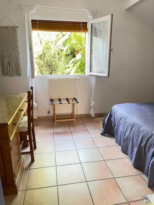 «  La Petite Maison » ....Des Grands Espaces... Saint-Maur-des-Fossés Eksteriør billede